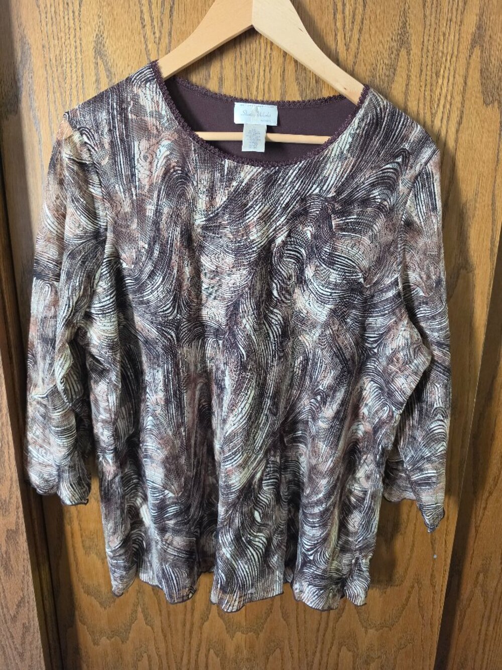 Studio Works Woman 3/4 Sleeve Abstract Top